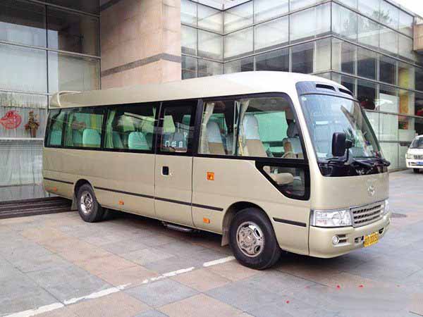 員工接送包車(chē)
